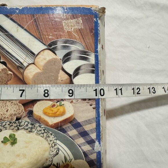 Vintage set of 3 fun shape baking tubes - Picture 10 of 13